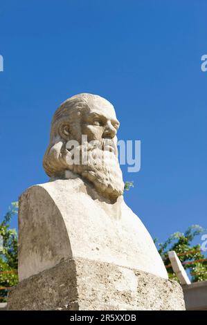 Buste de Camilo Cienfuegos, Plaza de Marte, Santiago de Cuba, Cuba Banque D'Images