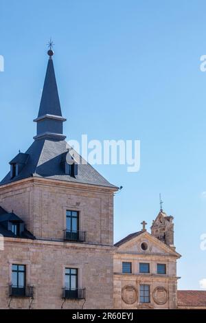 Luxueuse retraite patrimoniale : Parador de Lerma, Espagne – Dévoilement de l'histoire dans un style exquis Banque D'Images