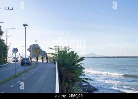 Itajaí-sc,brésil-juin 04,2023 le bec de Parrot, site touristique connu sous le nom de Bico do papagaio. Banque D'Images