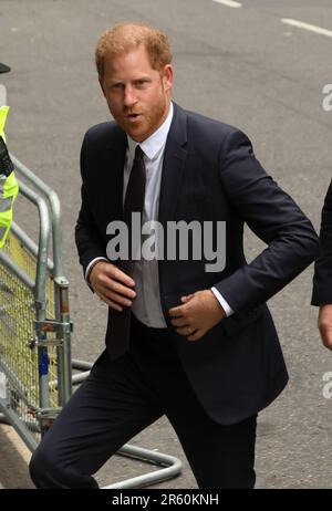 Londres, Royaume-Uni. 06th juin 2023. Le prince Harry le duc de Sussex arrive devant les cours royales de justice dans son procès en diffamation contre Mirror Group Newspapers à la suite d'un présumé piratage téléphonique à Londres mardi, 06 juin 2023. Harry doit assister au tribunal pendant deux jours. Photo de Hugo Philpott/UPI crédit: UPI/Alay Live News Banque D'Images