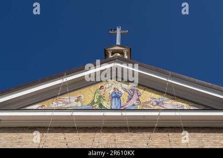 Via dello Splendore Street, Temple de notre Dame de la splendeur, Giulianova, Abruzzes, Italie, Europe Banque D'Images