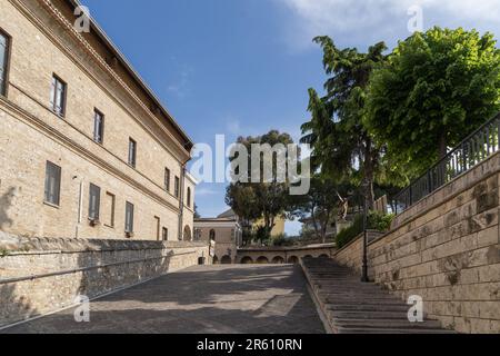 Via dello Splendore Street, Temple de notre Dame de la splendeur, Giulianova, Abruzzes, Italie, Europe Banque D'Images