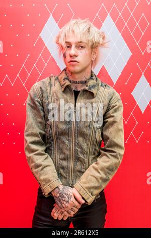 5 juin 2023, Milan, Milan, Italie: Chiello (pseudonyme de Rocco Modello) présente le nouvel album dans le magasin Mondadori de la Piazza Duomo à Milan. (Credit image: © Pamela Rovaris/Pacific Press via ZUMA Press Wire) USAGE ÉDITORIAL SEULEMENT! Non destiné À un usage commercial ! Banque D'Images