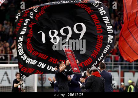 Milan, Italie. 4th juin 2023. Italie, Milan, juin 3 2023: Zlatan Ibrahimovic (AC Milan Striker) adieu à la fin du jeu de football AC Milan vs Hellas Verona, Serie A Tim 2022-2023 day38 San Siro Stadium (Credit image: © Fabrizio Andrea Bertani/Pacific Press via ZUMA Press Wire) USAGE ÉDITORIAL SEULEMENT! Non destiné À un usage commercial ! Banque D'Images