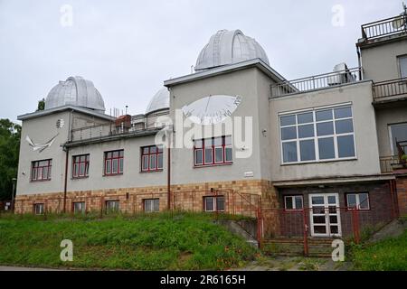 Zdanice, République tchèque. 06th juin 2023. Présentation cérémoniale du nouveau télescope astronomique ASA AZ 800, système de télescope d'observatoire entièrement automatisé pour les étudiants du Département de physique théorique et d'astrophysique de la Faculté des sciences de l'Université Masaryk Brno à l'Observatoire et planétarium Oldrich Kotik à Zdanice, région de Hodonin, République Tchèque, 6 juin 2023. Crédit: Vaclav Salek/CTK photo/Alay Live News Banque D'Images