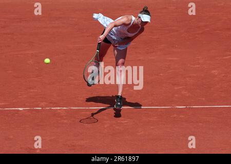 Paris, France. 06th juin 2023. PARIS, France, 6. Juin 2023; Elina Svitolina d'Ukraine pendant le match final du quart des célibataires féminins contre Aryna Sabalenka pendant le jour 10 de l'Open de France à Roland Garros sur 6 juin 2023 à Paris, France. - Copyright © Fabien BOUKLA/ATP images (BOUKLA Fabien/ATP/SPP) crédit: SPP Sport Press photo. /Alamy Live News Banque D'Images