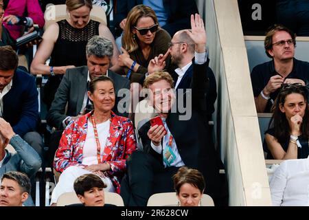 Paris, France. 6th juin 2023. Dietloff von Arnim (r) se trouve dans les stands. Le Président de la Fédération allemande de tennis (DTB) se présente à l'élection de la présidence de la Fédération internationale de tennis (ITF) le 24 septembre 2023. Frank Molter/Alamy Actualités en direct Banque D'Images