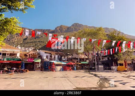 La place principale de Kaş, Turquie Banque D'Images