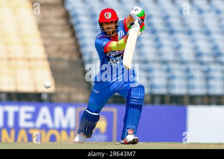 Hambantota, Sri Lanka. 07th juin 2023. Rahmat Shah d'Afghanistan joue un tir lors du match de cricket de l'ODI 3rd entre le Sri Lanka et l'Afghanistan au stade international de cricket Mahinda Rajapaksa à Hambantota le 07th juin 2023. Viraj Kothalwala/Alamy Live News Banque D'Images
