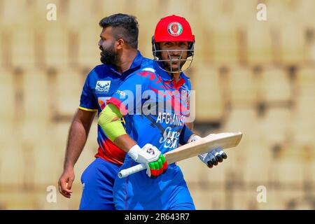 Hambantota, Sri Lanka. 07th juin 2023. Rahmat Shah d'Afghanistan court entre les bickets lors du match de cricket de l'ODI 3rd entre le Sri Lanka et l'Afghanistan au stade international de cricket Mahinda Rajapaksa à Hambantota le 07th juin 2023. Viraj Kothalwala/Alamy Live News Banque D'Images