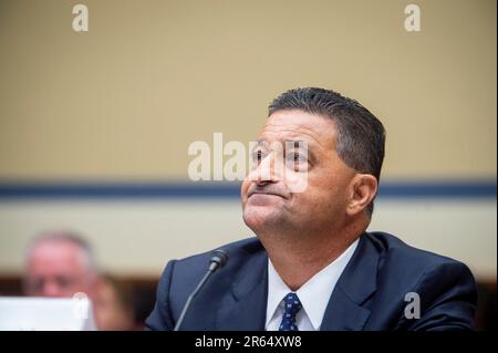 Washington, États-Unis. 06th juin 2023. Joseph Cuffari, inspecteur général du ministère de la sécurité intérieure, comparaît devant un sous-comité de surveillance et de responsabilisation de la Chambre des communes sur la sécurité nationale, la frontière et les affaires étrangères, lors d’une audition sur « Help Wanted: Law Enforcement Staffing Challenges at the Border » dans l’immeuble Rayburn House à Washington, DC, mardi, 6 juin 2023. Photo de Rod Lamkey/CNP/ABACAPRESS.COM crédit: Abaca Press/Alay Live News Banque D'Images