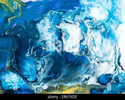 Vague bleue, peinture fantastique, fond peint à la main créatif, texture en marbre, océan abstrait, acrylique. Art moderne Banque D'Images