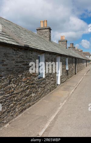 Cottages traditionnels dans le village de Balfour, île de Shapinsay, Orkney Banque D'Images