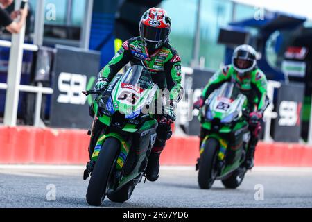 Jonathan Rea de Kawasaki Racing Team WorldSbk en action pendant le FIM SBK Superbike World Championship Pirelli Emilia-Romagna Round au Misano World circuit. Banque D'Images