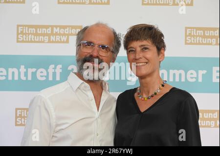 Cologne, Allemagne. 06th juin 2023. L'acteur Christoph Maria Herbst et son épouse Gisi Herbst viennent à la réunion d'été 2023 de la NRW film and Media Foundation crédit: Horst Galuschka/dpa/Alay Live News Banque D'Images