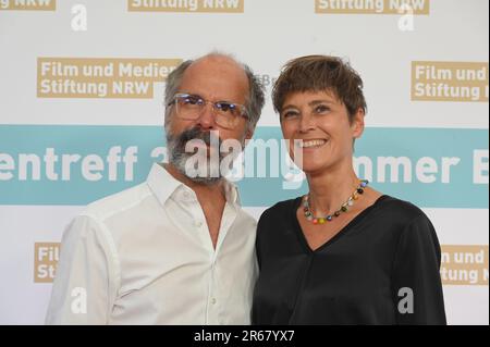 Cologne, Allemagne. 06th juin 2023. L'acteur Christoph Maria Herbst et son épouse Gisi Herbst viennent à la réunion d'été 2023 de la NRW film and Media Foundation crédit: Horst Galuschka/dpa/Alay Live News Banque D'Images