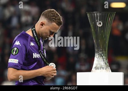 Prague, République tchèque. 07th juin 2023. Antonin Barak (FIO), joueur tchèque, avec une médaille d'argent à la coupe du vainqueur après le match final de la Ligue des conférences européennes: ACF Fiorentina vs West Ham United FC, on 7 juin 2023, à Prague, République tchèque. Crédit : Ondrej Deml/CTK photo/Alay Live News Banque D'Images