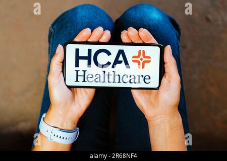 Brésil. 7th juin 2023. Dans cette illustration, le logo HCA Healthcare s'affiche sur l'écran d'un smartphone. (Credit image: © Rafael Henrique/SOPA Images via ZUMA Press Wire) USAGE ÉDITORIAL SEULEMENT! Non destiné À un usage commercial ! Banque D'Images