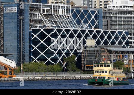 Une rue Shelley, d’une valeur de plus de $360 millions d’AUD, est la dernière étape du quartier de King Street Wharf, d’un milliard de dollars, de Brookfield Multiplex, dont le projet sera achevé d’ici juin 2009. One Shelley Street rapproche d'un pas l'achèvement global du quartier de King Street Wharf, qui a été développé au cours des neuf dernières années. Durant cette période, King Street Wharf est devenu l'un des quartiers les plus populaires de Sydney. Banque D'Images