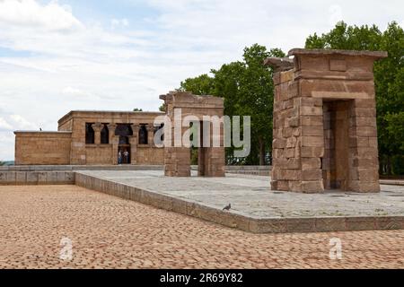 Madrid, Espagne - 06 juin 2018: Le temple de Debod (espagnol: Templo de Debod) est un ancien temple égyptien qui a été démantelé et reconstruit à Madrid. Banque D'Images