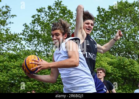 Compétition de basket-ball 3x3. Duisburg, Allemagne 08.06.2023. Jour 1 des Jeux de la Ruhr 23. Pendant quatre jours, les athlètes amateurs se disputent dans des disciplines allant du DMX au Water Polo. Credit: News NRW / Alamy Live News Banque D'Images