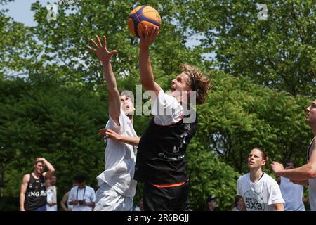 Compétition de basket-ball 3x3. Duisburg, Allemagne 08.06.2023. Jour 1 des Jeux de la Ruhr 23. Pendant quatre jours, les athlètes amateurs se disputent dans des disciplines allant du DMX au Water Polo. Credit: News NRW / Alamy Live News Banque D'Images