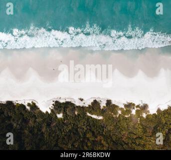 Panorama Aerial Drone photo de la plage de sable blanc de Hyams en Nouvelle-Galles du Sud, Australie Banque D'Images