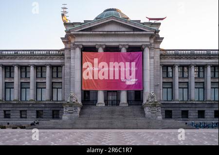 Vancouver (Colombie-Britannique) - 25 mai 2023 : façade de la galerie d'art de Vancouver. Banque D'Images