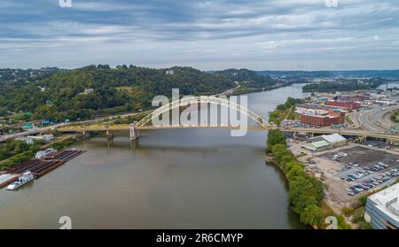 West End Bridge à Pittsburgh, Pennsylvanie. Banque D'Images