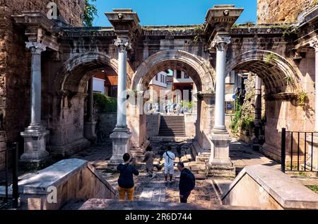 La porte d'Hadrien, Antalya, Turquie Banque D'Images