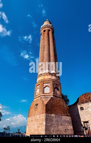 L'ancienne mosquée de Seljuk Yivli Minaret, Kaleiçi, Antalya, Turquie Banque D'Images