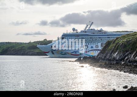 KILLYBEGS, IRLANDE - 16 2023 MAI : départ de l'étoile norvégienne après une visite à Killybegs. Banque D'Images