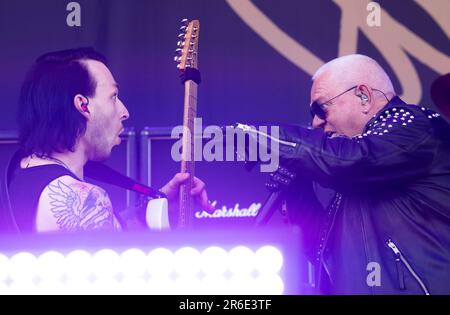 Udo Dirkschneider, de l'U.D.O., en direct sur la scène du festival au Festival du rock de Suède sur 8 juin 2023. Photo: Fredrik Sandberg / TT / code 10080 Banque D'Images