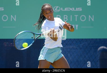 Lauryn John-Baptiste (GBR) pratiquant au Trophée Surbiton, Londres, 5th juin 2023 Banque D'Images