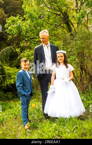 Portraits des jumeaux première communion sainte Banque D'Images