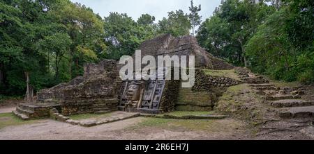 Les ruines mayas de Lamanai Banque D'Images