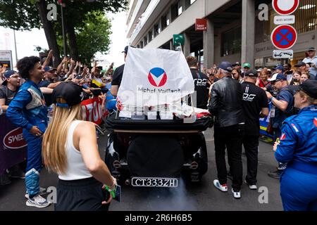 Le Mans, France. 09th juin 2023. Pendant le défilé des pilotes des 24 heures du Mans 2023 dans le Centre ville du Mans sur 9 juin 2023 au Mans, France - photo Joao Filipe/DPPI crédit: DPPI Media/Alamy Live News Banque D'Images