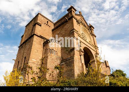 Vue panoramique sur le célèbre château de Javier (Navarre, Espagne. Banque D'Images