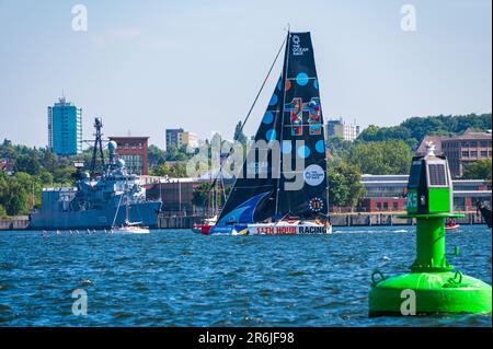 Kiel, Allemagne, 09. Juni 2023, course de l'océan, vol-by à Kiel. Fünf Imoca-Rennyachten in Aarhus gestuor haben am Nachmittag die Wendemarke in de Banque D'Images