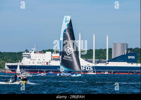 Kiel, Allemagne, 09. Juni 2023, course de l'océan, vol-by à Kiel. Fünf Imoca-Rennyachten in Aarhus gestuor haben am Nachmittag die Wendemarke in de Banque D'Images