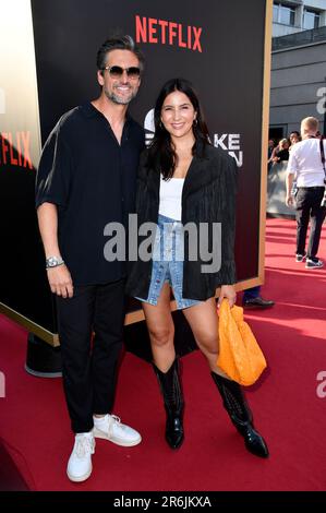 Tom Beck und Chryssanthi Kavazi beim Special screening des Kinofilm 'Tyler Rake: Extraction 2' im Zoo Palast. Berlin, 09.06.2023 Banque D'Images