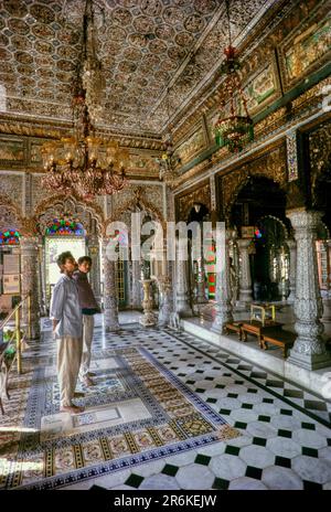 Parshwanath Jain temple construit en 1867, Kolkata ou Calcutta, Bengale occidental, Inde, Asie Banque D'Images