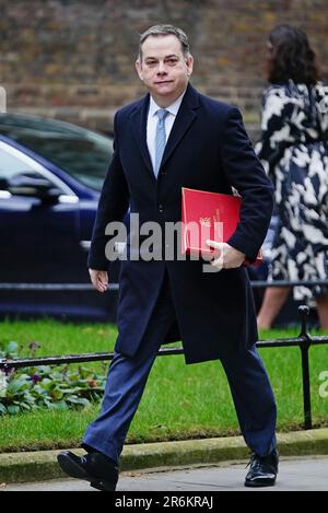 Photo du dossier datée du 08/02/22 du député Nigel Adams arrive à Downing Street, Londres. M. Adams, un allié de Boris Johnson, a annoncé sur Twitter qu'il se tiendra debout avec "effet immédiat", déclenchant une élection partielle dans sa cohérence Selby et Ainsty. Date de publication : samedi 10 juin 2023. Banque D'Images