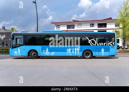 Le bus OV Regio Ijsselmond Iveco Crossway à la gare routière d'Emmeloord Banque D'Images