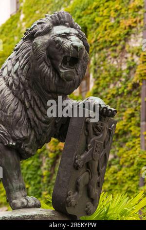 Statue de lion aux armoiries tchèques, Monastère Strahov, Prague, République Tchèque (Tchéquie), Europe Banque D'Images