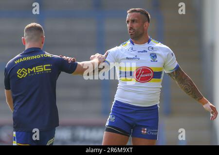 Warrington, Royaume-Uni. 10th juin 2023. Paul Vaughan #10 de Warrington Wolves pendant le pré-jeu se réchauffer avant le match de la Super League Round 15 de Betfred Warrington Wolves vs Huddersfield Giants au Halliwell Jones Stadium, Warrington, Royaume-Uni, 10th juin 2023 (photo de Gareth Evans/News Images) à Warrington, Royaume-Uni le 6/10/2023. (Photo de Gareth Evans/News Images/Sipa USA) Credit: SIPA USA/Alay Live News Banque D'Images