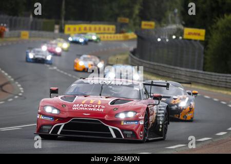 Le Mans, France. 10th juin 2023. 55 DAHLMANN BIRCH Gustav (dnk), SORENSEN Marco (dnk), RENO MOLLER Jens (dnk), GMB Motorsport, Aston Martin Vantage AMR, action pendant les 24 heures du Mans 2023 sur le circuit des 24 heures du Mans de 10 juin à 11, 2023 au Mans, France - photo: Julien Delfosse/DPPI/LiveMedia: Agence photo indépendante/Alamy Live News Banque D'Images