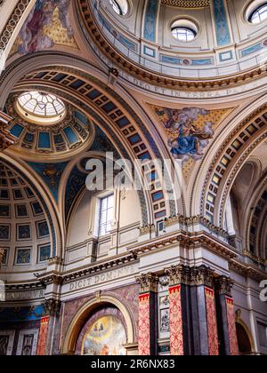 Intérieur de Brompton Oratoire, Brompton Rd, Knightsbridge, Londres; l'église du coeur immaculé de Marie, conçue par Herbert Gribble en 1869, Banque D'Images