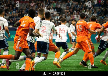 Vancouver, Canada. 10th juin 2023. Vancouver, Colombie-Britannique, Canada, 10 juin 2023: Vancouver Whitecaps FC joueurs en action pendant le match de football de la Ligue majeure entre Vancouver Whitecaps FC et FC Cincinnati au stade BC place à Vancouver, Colombie-Britannique, Canada (USAGE ÉDITORIAL SEULEMENT). (Amy elle/SPP) crédit: SPP Sport presse photo. /Alamy Live News Banque D'Images