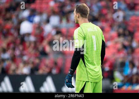 Toronto, Ontario, Canada. 10th juin 2023. Joe Willis #1 en action pendant le match MLS entre le FC de Toronto et le SC de Nashville à BMO Field à Toronto. Le jeu a terminé 1-1 (Credit image: © Angel Marchini/ZUMA Press Wire) USAGE ÉDITORIAL SEULEMENT! Non destiné À un usage commercial ! Banque D'Images